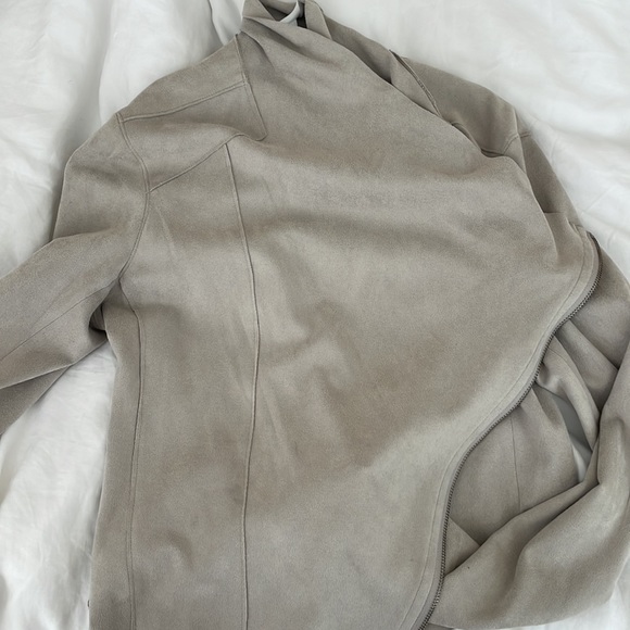Blank NYC suede crepe jacket - Picture 5 of 5